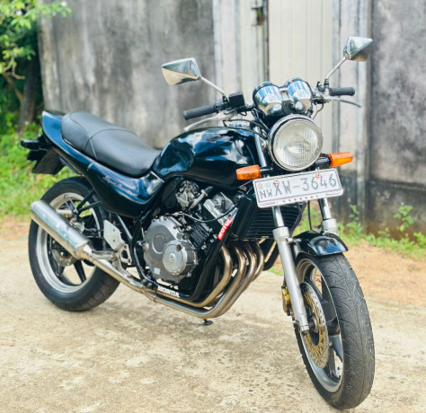 honda-jade-250-2012-big-3