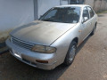 nissan-bluebird-small-0