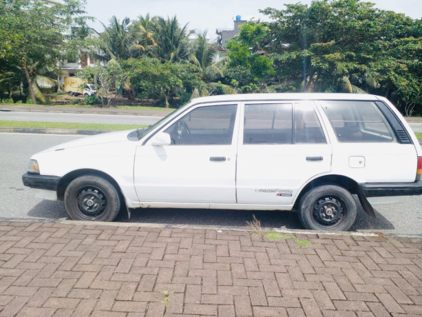 mazda-bf3v-dx-wagon-big-3