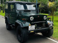 mitsubishi-4dr5-jeep-1968-small-0