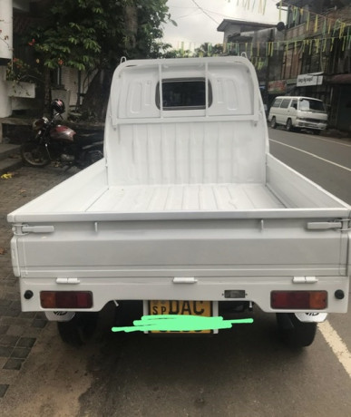 suzuki-carri-lorry-big-2