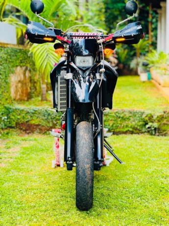 yamaha-wrx-250-2023-big-4