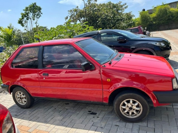 nissan-march-k10-big-0