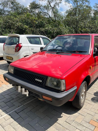 nissan-march-k10-big-3