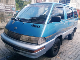 toyota-townace