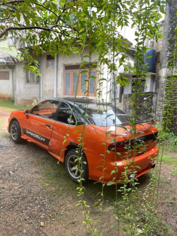 nissan-b14-luciano-1994-big-1
