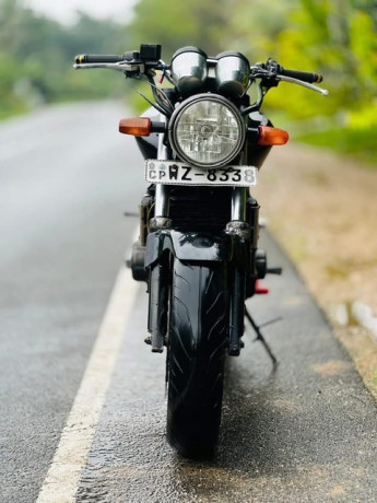 honda-hornet-ch140-2011-big-4