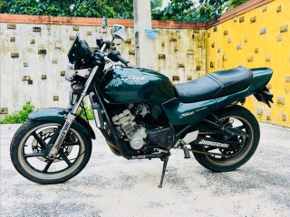 honda-jade-250-2013