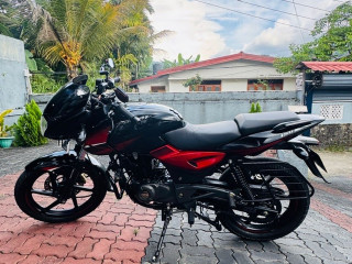 bajaj-pulsar-150-double-disk-2018