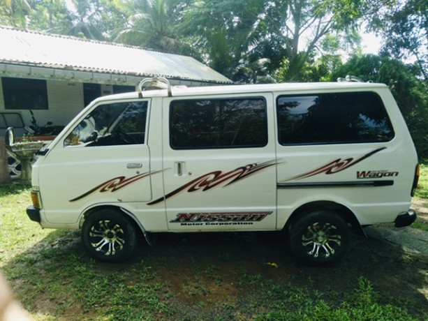 nissan-vanette-big-3