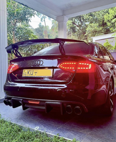 audi-a4-2012-rs4-convertion-big-4