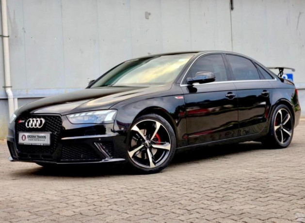 audi-a4-2012-rs4-convertion-big-2