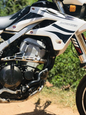 kawasaki-d-tracker-2012-big-4