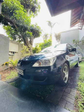 mitsubishi-lancer-cs1-2004-big-3