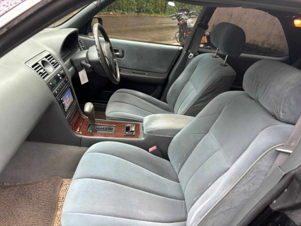 nissan-laurel-2008-big-3
