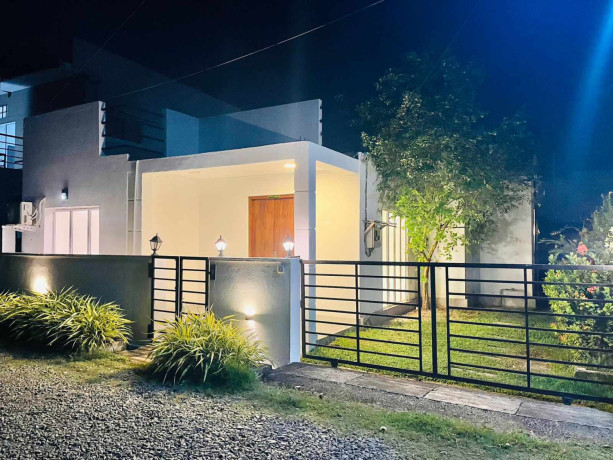 house-for-sale-in-ja-ela-big-0