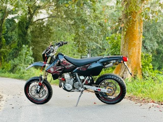 suzuki-drz-400-unregistered-big-2
