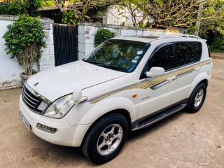 ssangyong-rexton