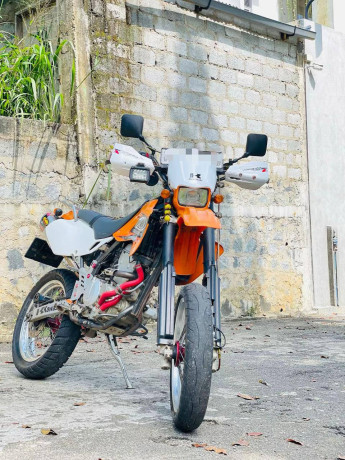 kawasaki-d-tracker-d2-250-2015-big-4