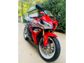 honda-cbr-600rr-silver-frame-2012-small-3