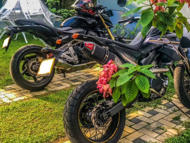 yamaha-wrx-250-2023-big-3