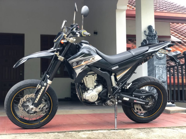 yamaha-wrx-250-2023-big-0