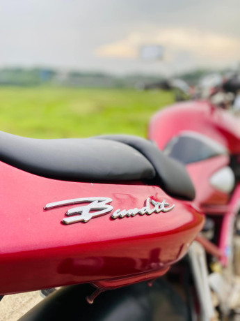 suzuki-bandit-400-original-registered-big-4