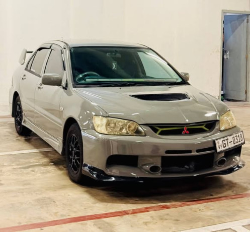 mitsubishi-lancer-cs1-glx-2002-big-1