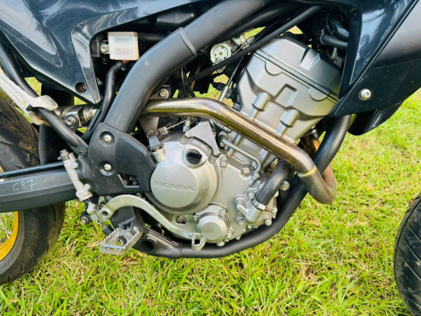 honda-crf-250m-2015-big-3