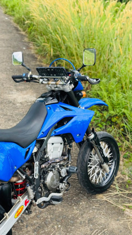 kawasaki-d-tracker-250-2023-big-2
