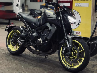 yamaha-mt09-2018