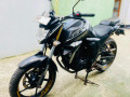 yamaha-fz-v2-2018-small-2
