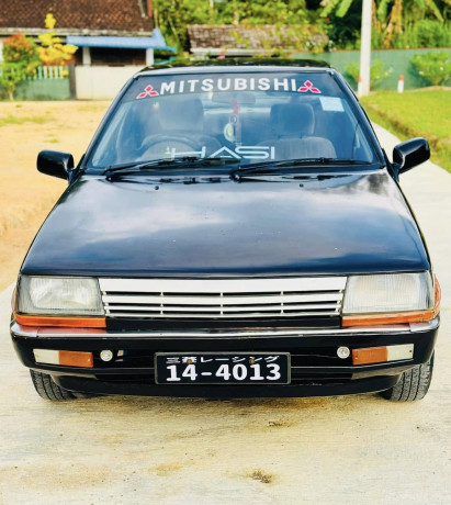 mitsubishi-lancer-c12-big-3