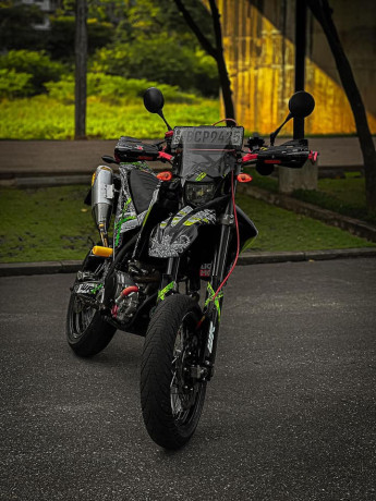 yamaha-wrx-250-2015-big-1