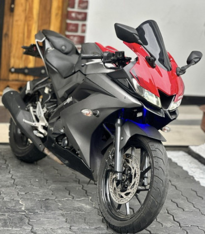 yamaha-r15-2019-big-2