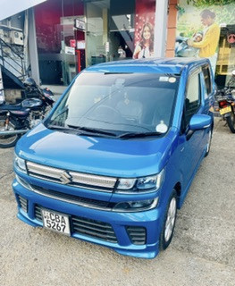 suzuki-wagonr-fz-premium-2018-big-2