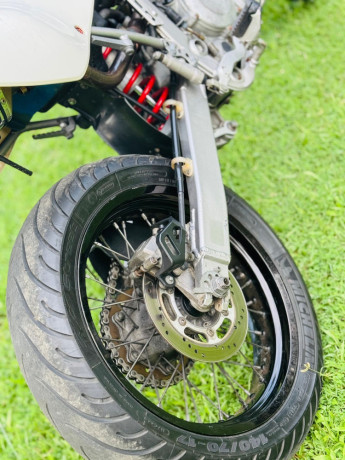 kawasaki-d-tracker-d2-big-3