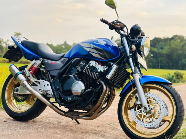 honda-cb4-vtec-big-2