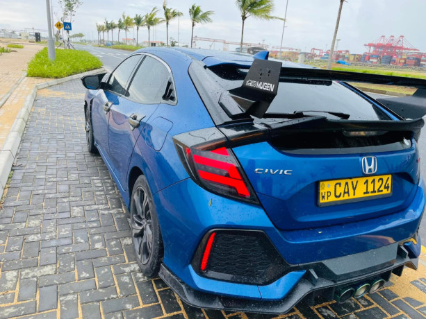 honda-civic-tech-pack-big-1