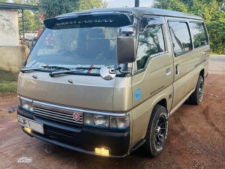 nissan-caravan-original-gl