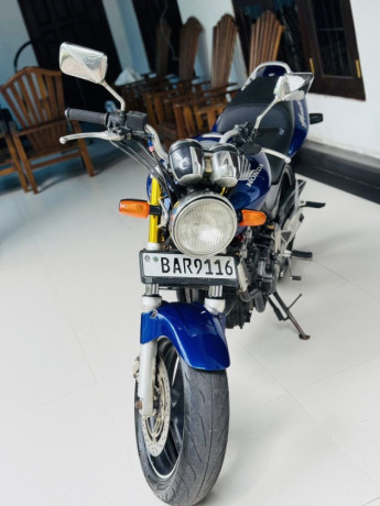 honda-hornet-ch125-2013-big-2
