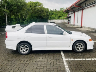 mitsubishi-lancer-ck1a-2000