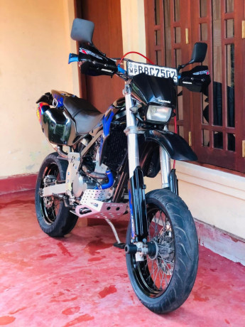 kawasaki-d-tracker-250-2014-big-1