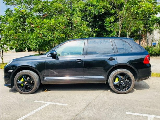 porsche-cayenne-v6-2015-big-3