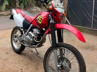 honda-xr-250