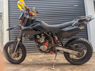 suzuki-sb-tracker-250