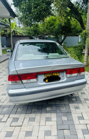 nissan-sunny-fb15-super-saloon-big-2