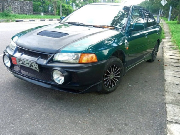 mitsubishi-lancer-ck1-big-0