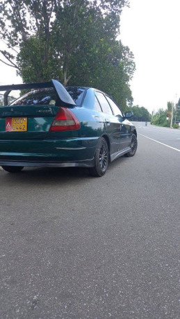 mitsubishi-lancer-ck1-big-1