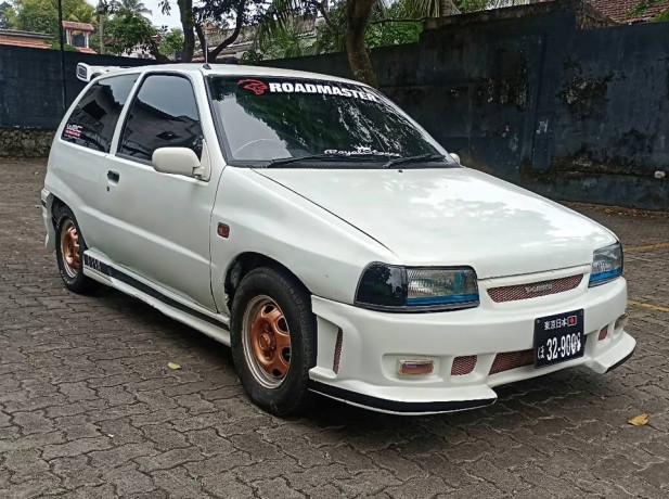 daihatsu-charade-g101s-big-0